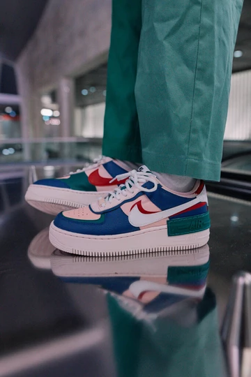 Nike Air Force 1 Shadow - Editorial