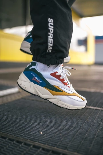FILA x Asphaltgold V94M i Turisti - on feet