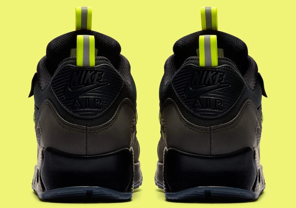 BSMNT x Nike Air Max 90 Manchester CU5967-001 Dead Stock