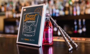 KangaROOS x Goldberg Runaway Hibiscus