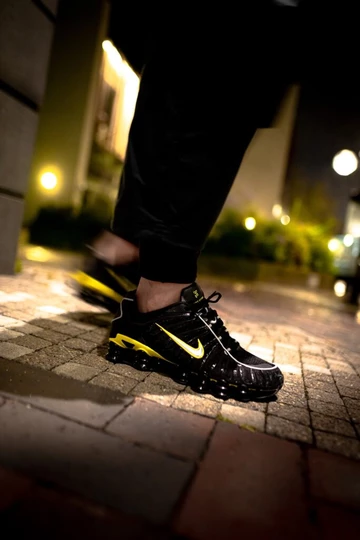 Nike Shox TL Black/Dynamic Yellow - on feet