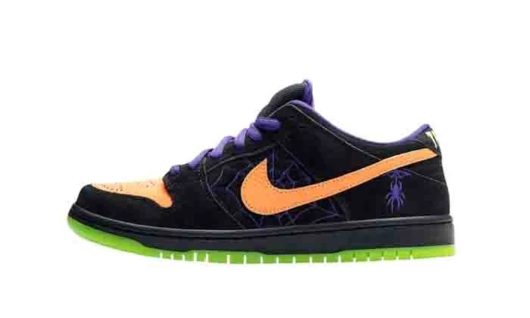 Nike SB Dunk Low Night of Mischief