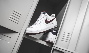 Nike Air Force 1 Mini Swoosh