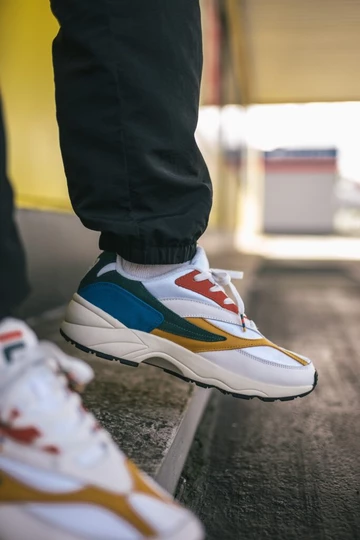FILA x Asphaltgold V94M i Turisti - on feet
