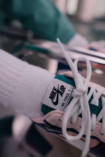 Nike Air Force 1 Shadow - Editorial