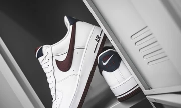 Nike Air Force 1 Mini Swoosh
