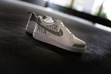 Nike Air Force 1 '07 LV8 - online now