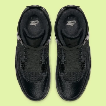 Olivia Kim x Nike Air Jordan 4 No Cover