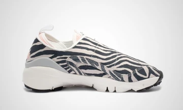 Olivia Kim x Nike WMNS Air Footscape