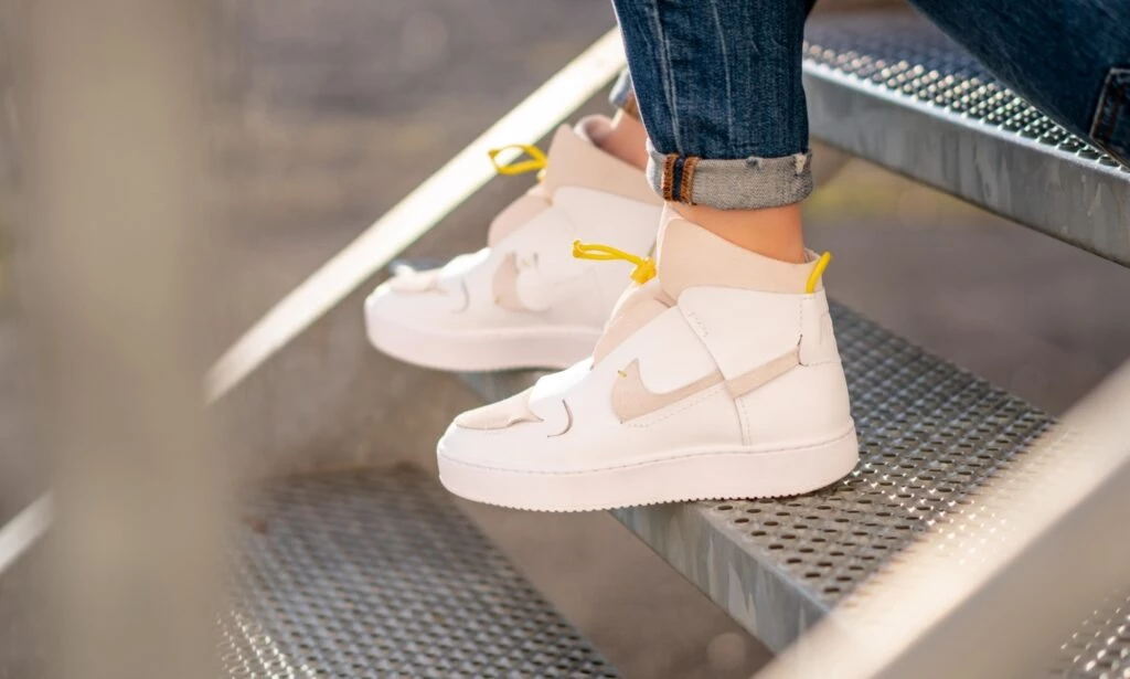 Nike WMNS Vandalized LX Chrome Yellow BQ3610 100 Dead Stock