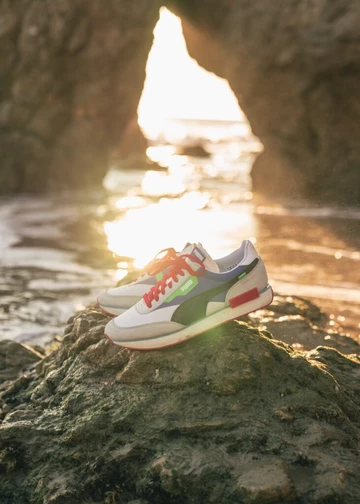 With the Puma Future Rider in Malibu