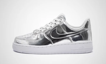 Nike WMNS Air Force 1 SP Metallic Silver