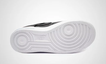 Nike WMNS Air Force 1 '07 LX Light Blue