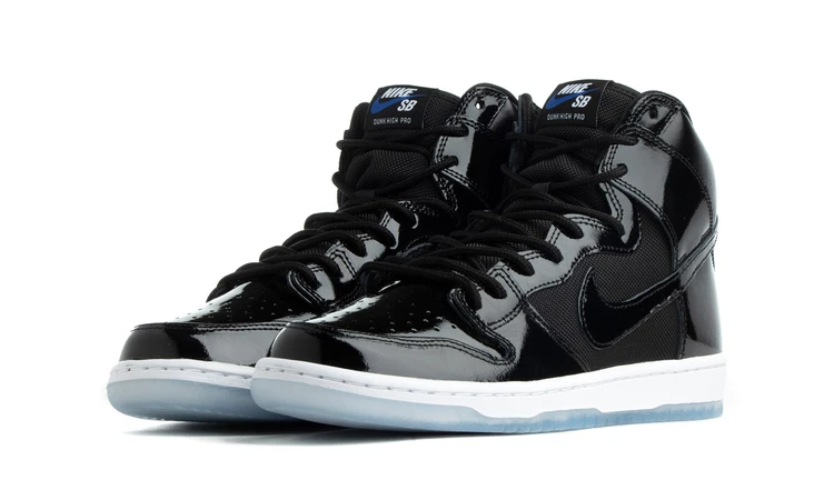 Nike SB Dunk High Space Jam