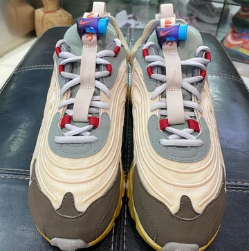 Air Max 270 Cactus Jack by Travis Scott