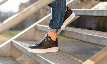 Nike WMNS Air Force 1 '07 LX Light Blue