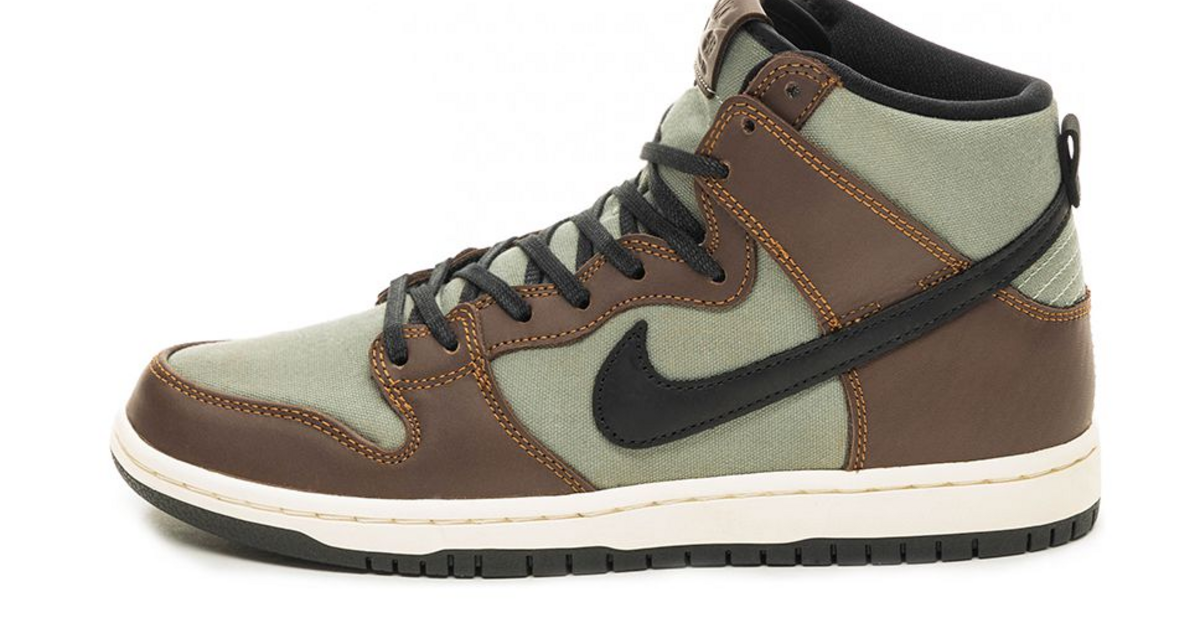 即決 NIKE SB DUNK HIGH PRO　Baroque Brown / Black　26cm / US 8　新品 納品書付き 国内正規品 BQ6826-201 TRAVIS SCOTT EP. 49 Nike SB Dunk High Baroque Brown Review