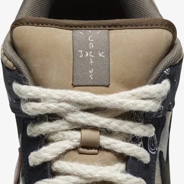 Nike SB Dunk Travis Scott CT5053-001