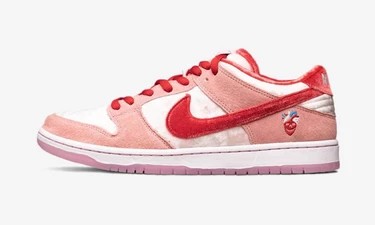 Strangelove x Nike SB Dunk Valentine's Day