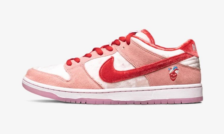 Strangelove x Nike SB Dunk Valentine's Day