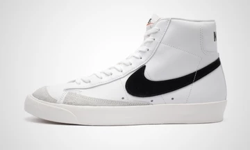 Nike Blazer Mid Black Swoosh
