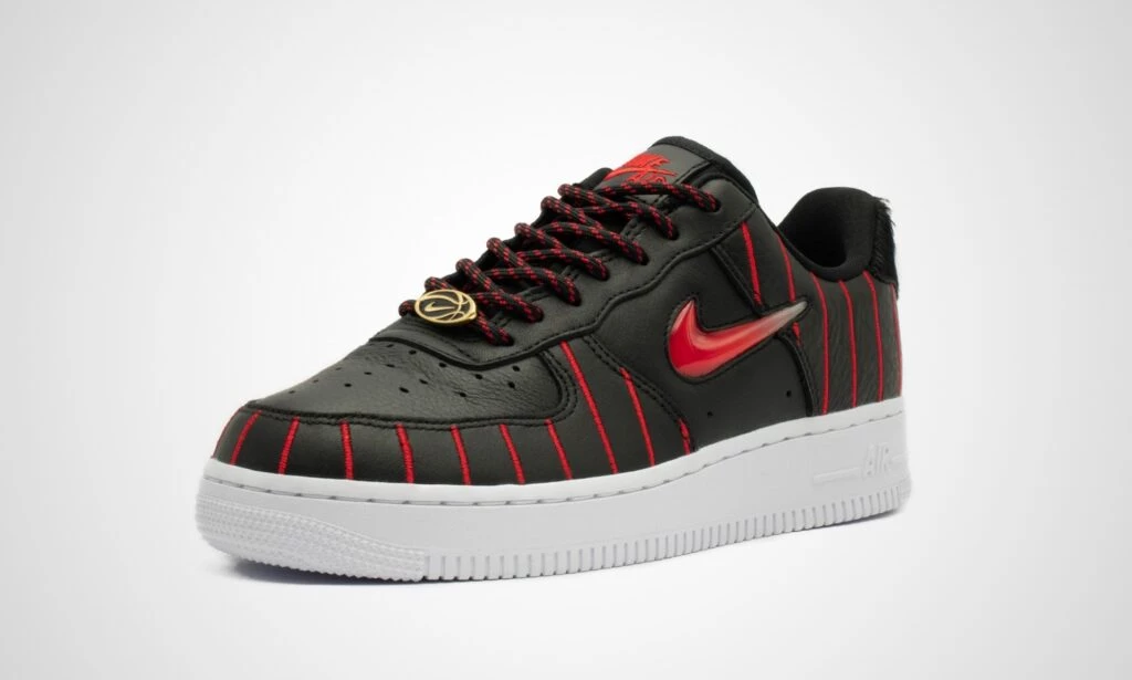 スニーカー Nike Air Force 1 Low Jewel Chicago All-Star 2020 [WMNS SS 20 Official Looks at the Nike Air Force 1 Jewel “Chicago” for