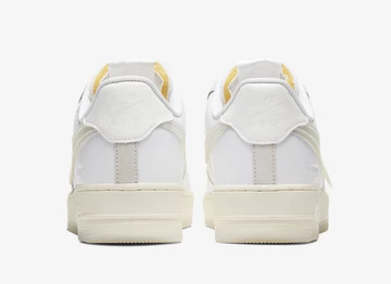 Nike Air Force 1 DNA