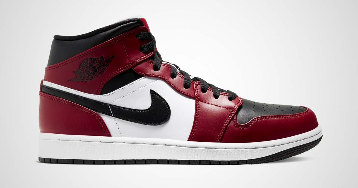 Nike Air Jordan 1 Mid Chicago 554724-069 | Dead Stock
