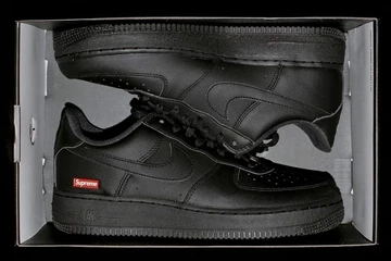 Supreme x Nike Air Force 1