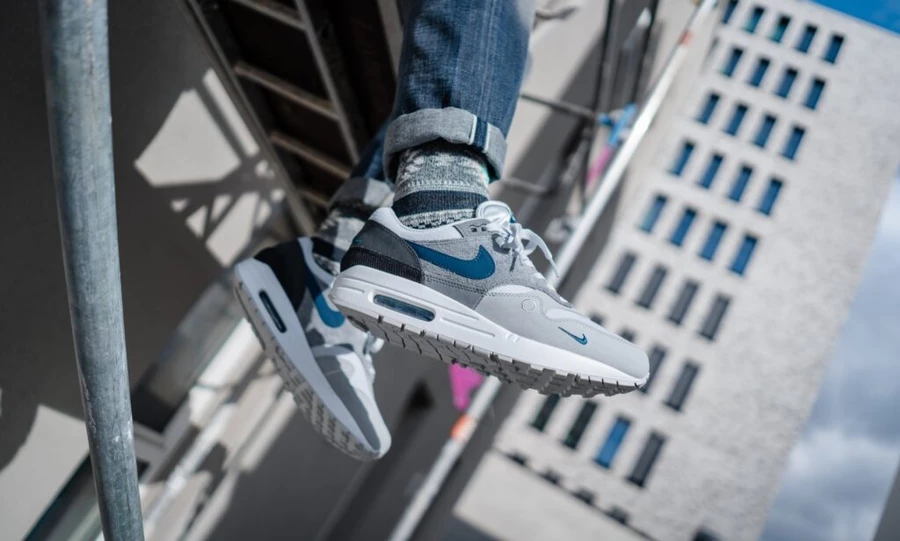 London Bstn Store Raffle Nike Air Max City Pack London CV1639-001