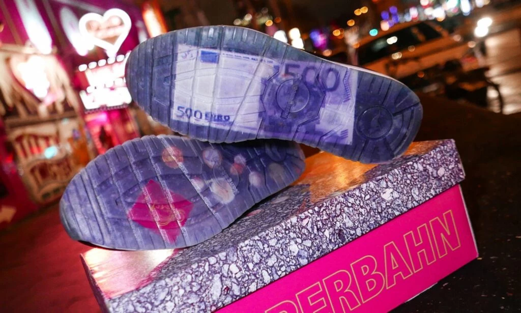 KangaROOS x Glory Hole Ultimate R1 Reeperbahn 4202X-500