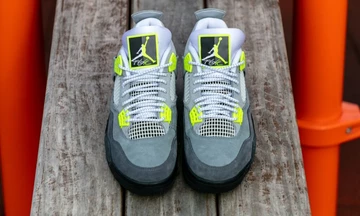 Nike Air Jordan 4 95 Neon