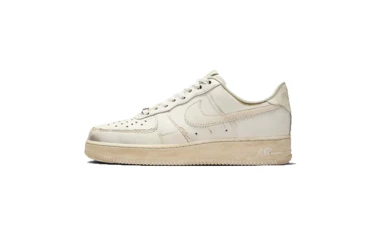 .SWOOSH x Nike Air Force 1 Low Dirty Triple White