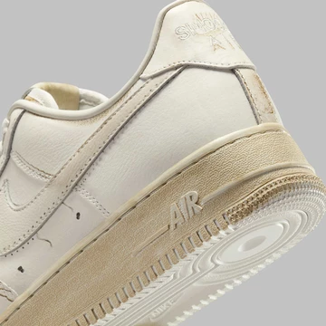 .SWOOSH x Nike Air Force 1 Low Dirty Triple White