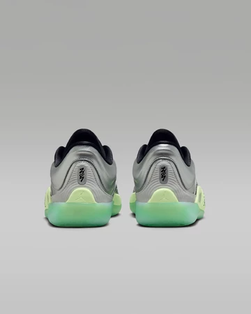 Air Jordan Zion 4 Damascus Steel Paar Fersen