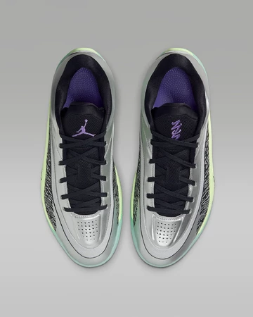 Air Jordan Zion 4 Damascus Steel Paar von oben