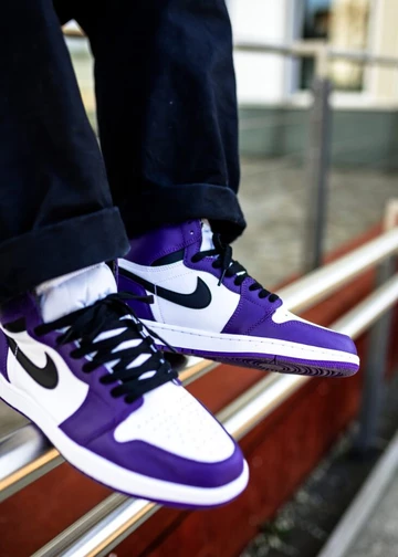 Nike Air Jordan 1 Court Purple - on feet