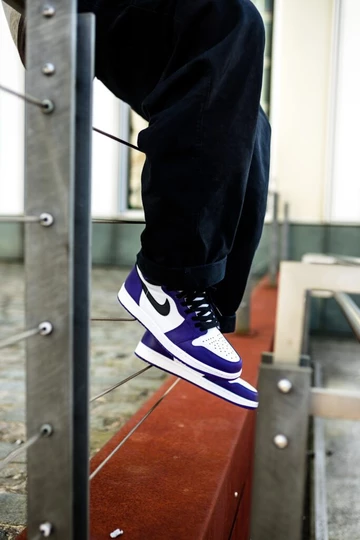Nike Air Jordan 1 Court Purple - on feet
