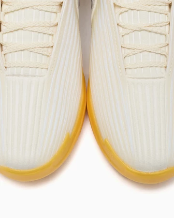 Nike G.T. Cut 3 Turbo Coconut Milk Details