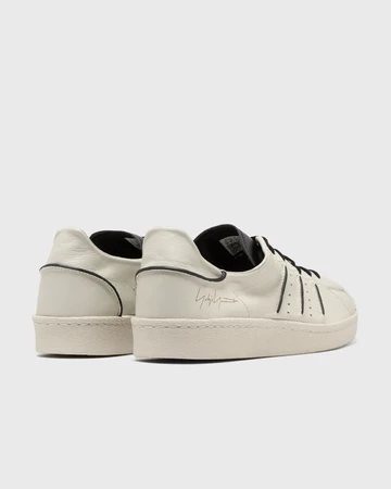 Y-3 x adidas Superstar Pack schräg