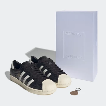 adidas Superstar Vintage Black Snakeskin Made in Germany schräg