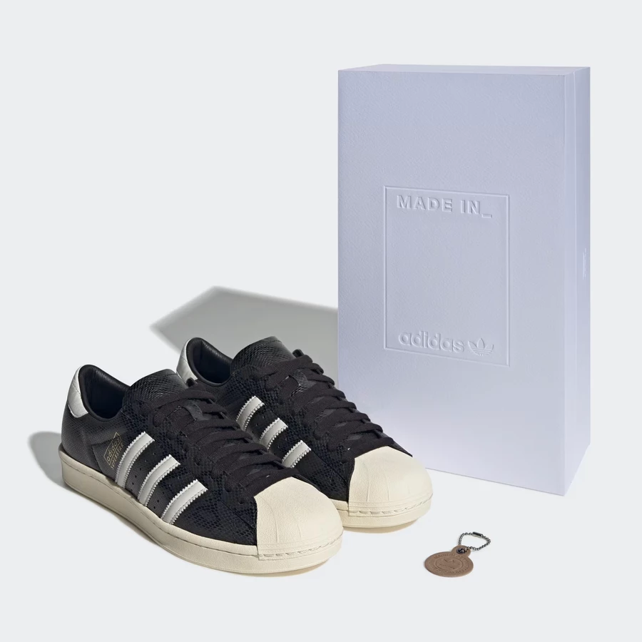 adidas Superstar Vintage Black Snakeskin Made in Germany Dead Stock