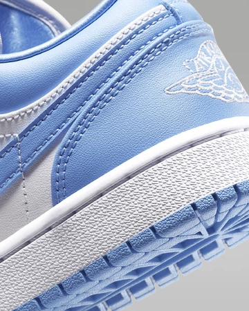 Jordan 1 Low UNC Detail von Hinten