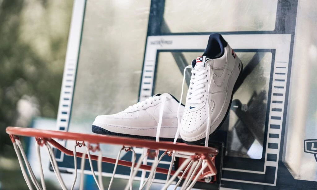 Nike Air Force 1 Puerto Rico CJ1386-100 | Dead Stock