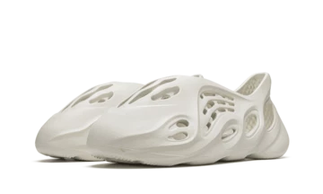 Yeezy Foam Runner Ararat