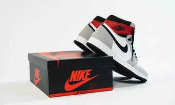 Nike Air Jordan 1 Smoke Grey