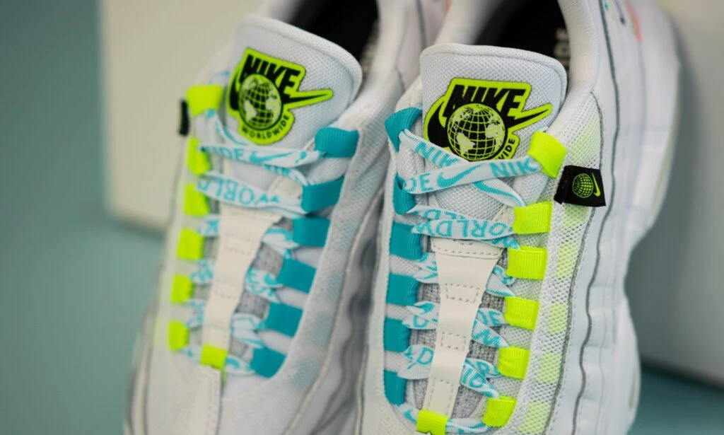 【希少/送料・関税無料】Air Max 95 SE 'Worldwide Pack' Buy Air Max 95 'Worldwide Pack - White' - CT0248 100 | GOAT