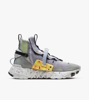 Nike Space Hippie This is Trash Volt