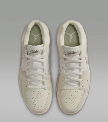 Jordan Stadium 90 Coconut Milk Paar von oben