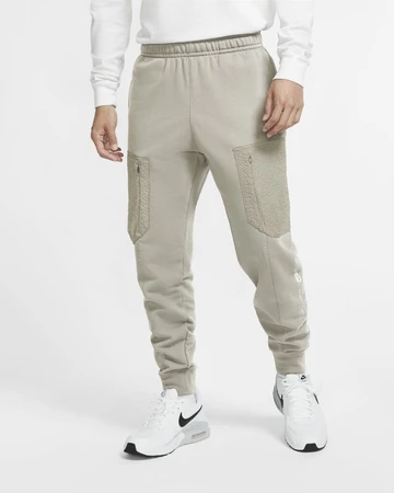 Trackpants und mehr - Neuheiten bei Nike